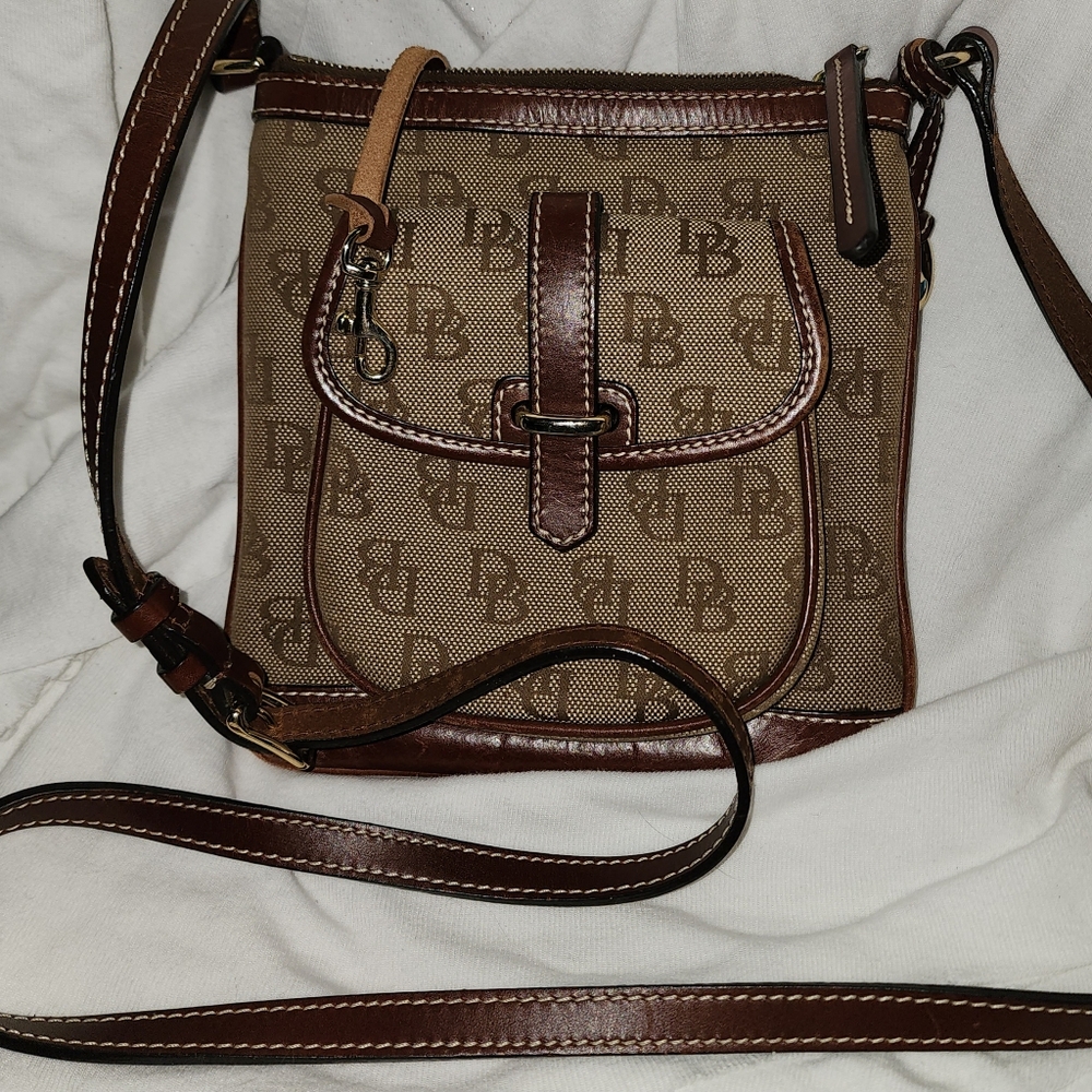 Dooney & Bourke Classic Letter Carrier Crossbody Bag Purse - Amber Brown